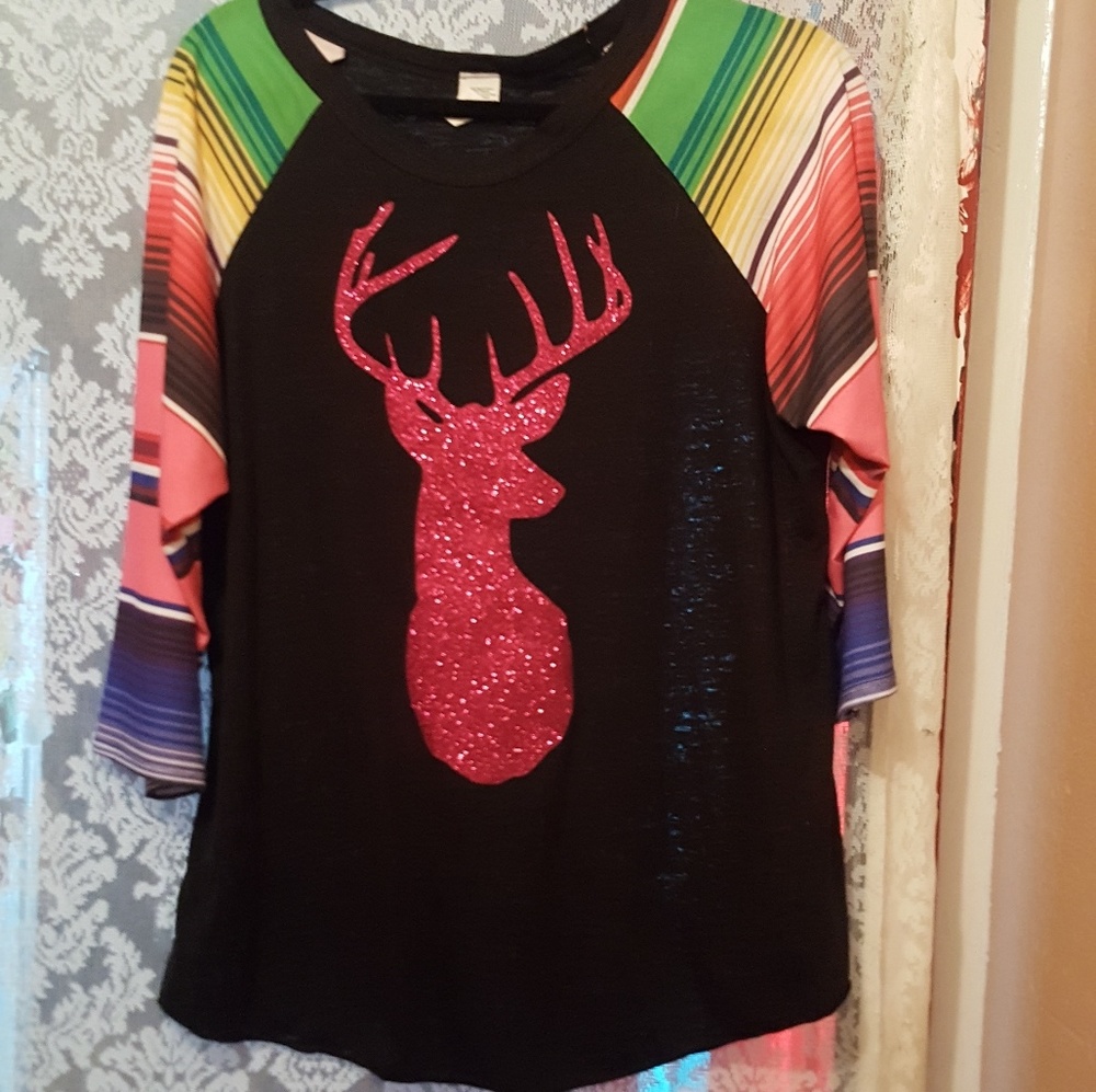 Black burnout raglon w/hot pink glitter deer